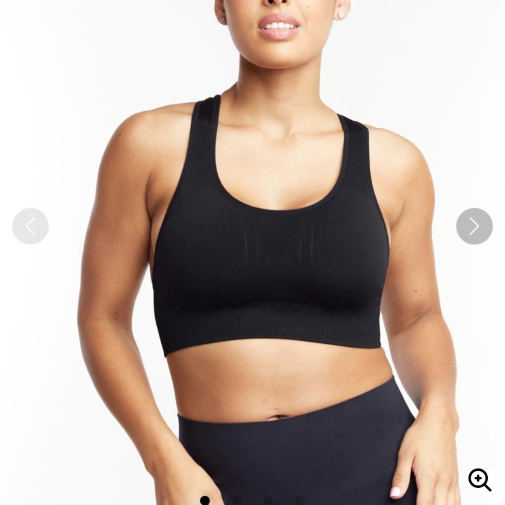 ACTIVE SHAPING SPORTS BRA
Black